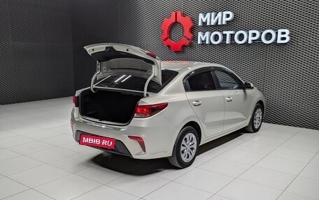 KIA Rio IV, 2018 год, 1 390 000 рублей, 15 фотография