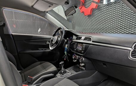 KIA Rio IV, 2018 год, 1 390 000 рублей, 35 фотография