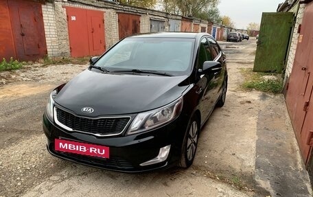 KIA Rio III рестайлинг, 2014 год, 1 050 000 рублей, 2 фотография