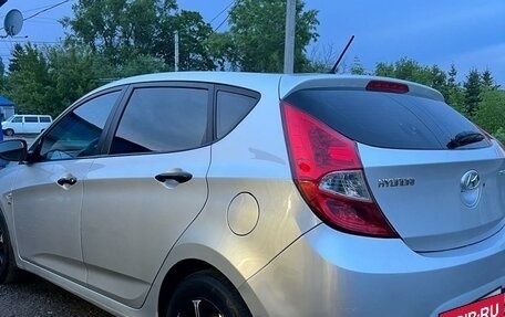 Hyundai Solaris II рестайлинг, 2012 год, 780 000 рублей, 3 фотография