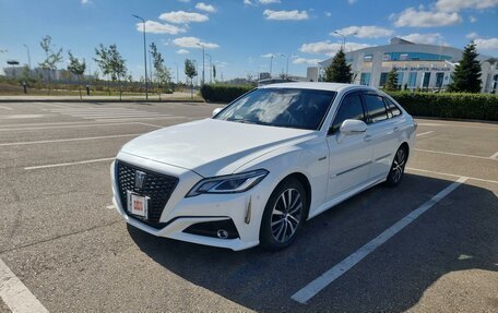 Toyota Crown, 2018 год, 3 500 000 рублей, 6 фотография