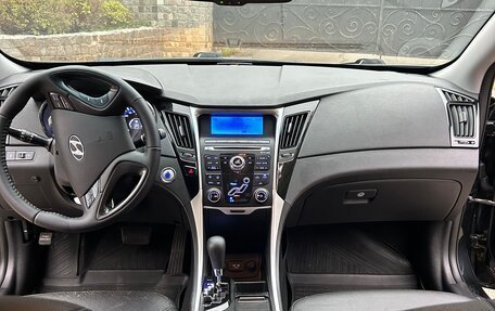 Hyundai Sonata VI, 2010 год, 1 250 000 рублей, 10 фотография