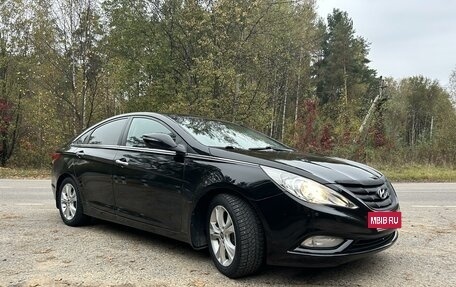 Hyundai Sonata VI, 2010 год, 1 250 000 рублей, 3 фотография