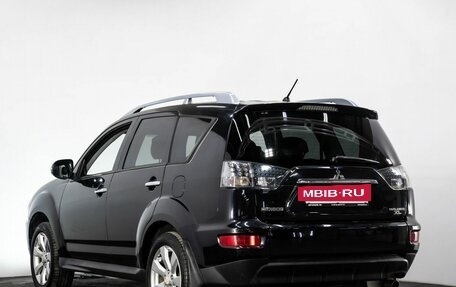 Mitsubishi Outlander III рестайлинг 3, 2010 год, 1 398 000 рублей, 6 фотография