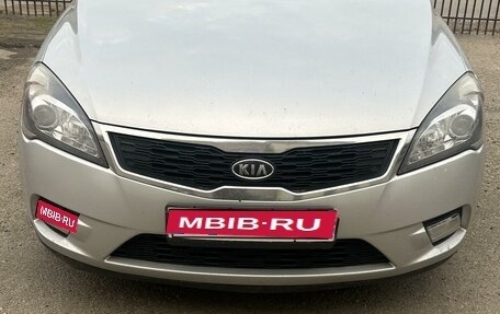 KIA cee'd I рестайлинг, 2012 год, 870 000 рублей, 1 фотография