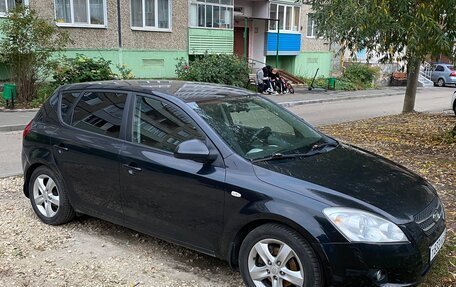 KIA cee'd I рестайлинг, 2009 год, 680 000 рублей, 2 фотография