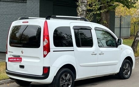 Renault Kangoo II рестайлинг, 2012 год, 790 000 рублей, 3 фотография