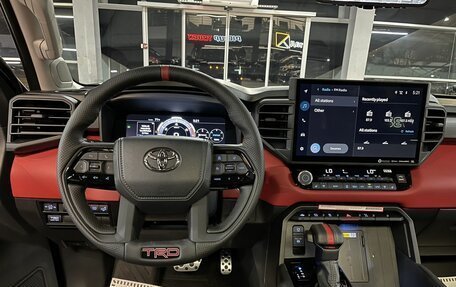 Toyota Tundra, 2023 год, 15 000 000 рублей, 17 фотография