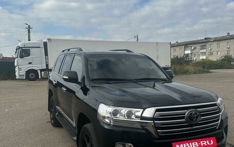 Toyota Land Cruiser 200, 2015 год, 6 000 000 рублей, 14 фотография