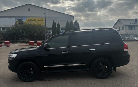 Toyota Land Cruiser 200, 2015 год, 6 000 000 рублей, 20 фотография