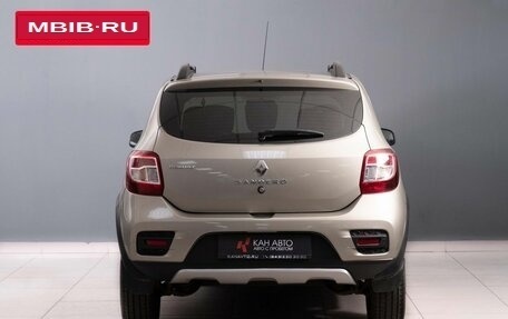 Renault Sandero II рестайлинг, 2015 год, 800 000 рублей, 5 фотография