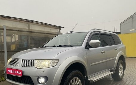 Mitsubishi Pajero Sport II рестайлинг, 2013 год, 1 870 000 рублей, 1 фотография