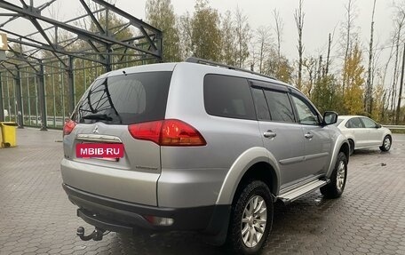 Mitsubishi Pajero Sport II рестайлинг, 2013 год, 1 870 000 рублей, 3 фотография