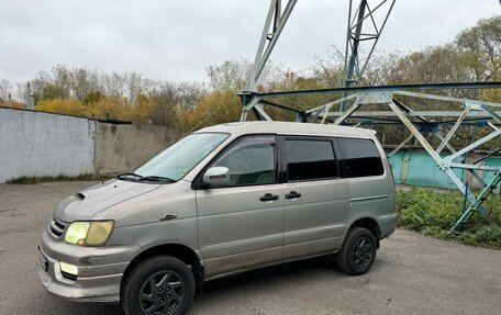 Toyota Town Ace III, 1999 год, 890 000 рублей, 4 фотография