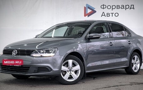 Volkswagen Jetta VI, 2013 год, 1 200 000 рублей, 20 фотография