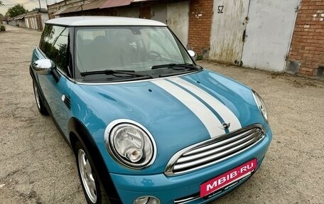 MINI Hatch, 2009 год, 1 620 000 рублей, 10 фотография