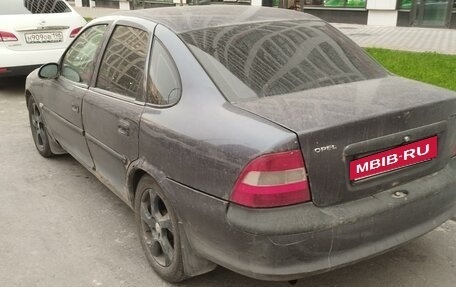 Opel Vectra B рестайлинг, 1995 год, 140 000 рублей, 3 фотография