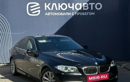 BMW 5 серия, 2013 год, 2 350 000 рублей, 3 фотография