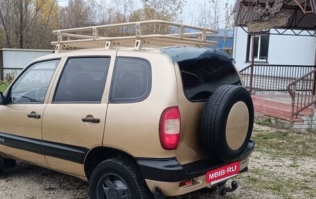 Chevrolet Niva I рестайлинг, 2004 год, 367 000 рублей, 18 фотография