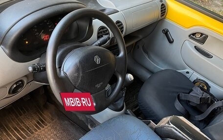 Renault Kangoo II рестайлинг, 2002 год, 260 000 рублей, 6 фотография