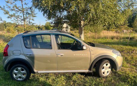 Renault Sandero I, 2011 год, 530 000 рублей, 3 фотография