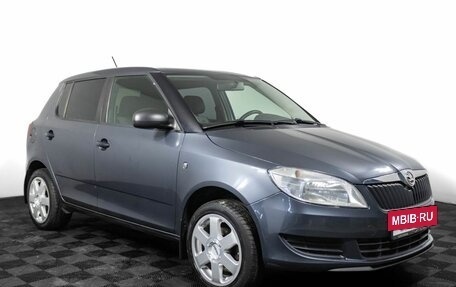 Skoda Fabia II, 2013 год, 730 000 рублей, 3 фотография