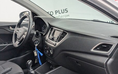 Hyundai Solaris II рестайлинг, 2018 год, 1 689 000 рублей, 9 фотография