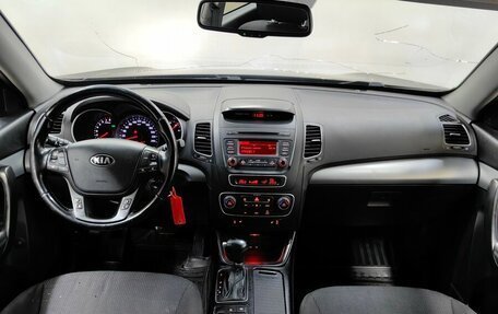 KIA Sorento II рестайлинг, 2014 год, 1 577 000 рублей, 10 фотография