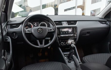 Skoda Octavia, 2018 год, 1 749 000 рублей, 6 фотография