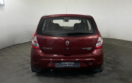 Renault Sandero I, 2013 год, 500 000 рублей, 3 фотография