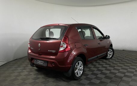 Renault Sandero I, 2013 год, 500 000 рублей, 6 фотография