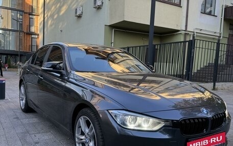 BMW 3 серия, 2014 год, 1 600 000 рублей, 2 фотография