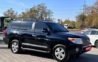 Toyota Land Cruiser 200, 2013 год, 5 149 900 рублей, 1 фотография