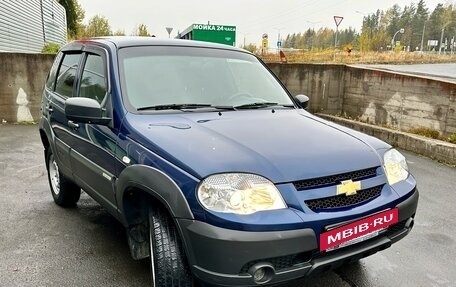 Chevrolet Niva I рестайлинг, 2016 год, 769 000 рублей, 6 фотография