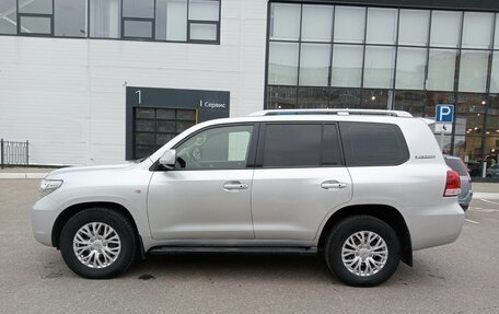 Toyota Land Cruiser 200, 2011 год, 3 862 000 рублей, 8 фотография