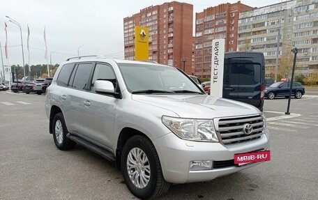 Toyota Land Cruiser 200, 2011 год, 3 862 000 рублей, 3 фотография