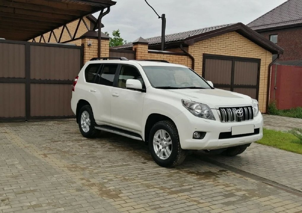 Toyota Land Cruiser Prado 150, 2012 год, 800 000 рублей, 8 фотография