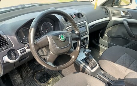 Skoda Octavia, 2011 год, 950 000 рублей, 15 фотография