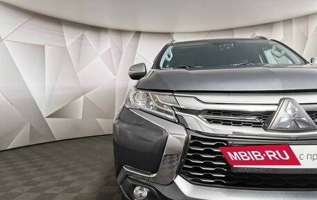 Mitsubishi Pajero Sport III рестайлинг, 2019 год, 4 049 700 рублей, 9 фотография