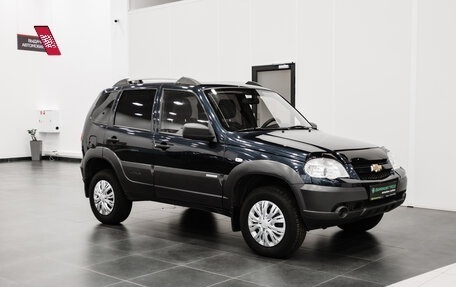 Chevrolet Niva I рестайлинг, 2015 год, 730 000 рублей, 4 фотография