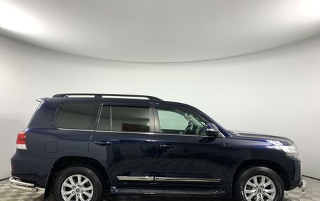 Toyota Land Cruiser 200, 2018 год, 7 500 000 рублей, 4 фотография