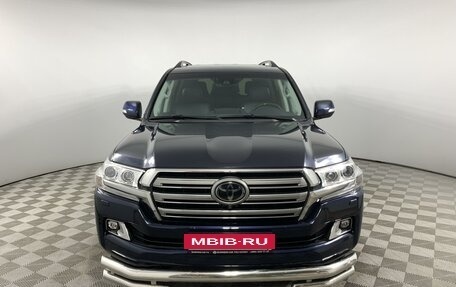 Toyota Land Cruiser 200, 2018 год, 7 500 000 рублей, 2 фотография