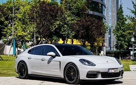 Porsche Panamera II рестайлинг, 2021 год, 9 000 000 рублей, 2 фотография