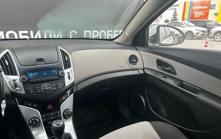 Chevrolet Cruze II, 2013 год, 831 000 рублей, 13 фотография