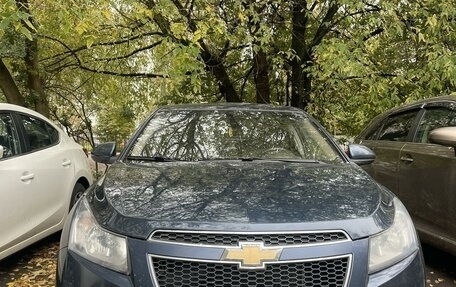 Chevrolet Cruze II, 2010 год, 730 000 рублей, 7 фотография