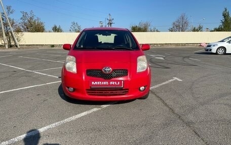 Toyota Yaris III рестайлинг, 2007 год, 685 000 рублей, 10 фотография