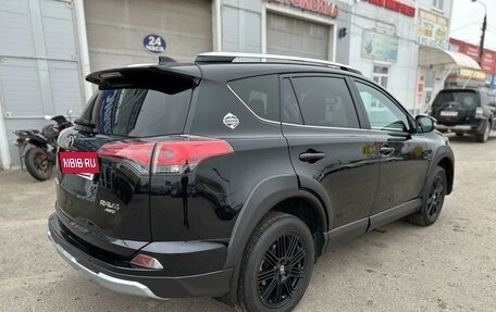 Toyota RAV4, 2017 год, 2 680 000 рублей, 5 фотография