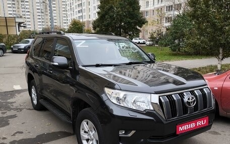 Toyota Land Cruiser Prado 150 рестайлинг 2, 2019 год, 5 200 000 рублей, 3 фотография