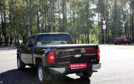 Chevrolet Silverado, 2007 год, 2 300 000 рублей, 4 фотография