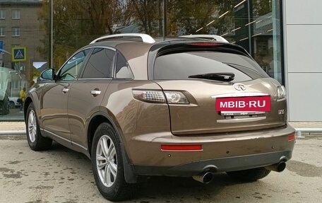 Infiniti FX I, 2004 год, 750 000 рублей, 7 фотография